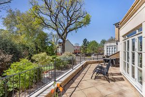 Photo 77- click for photo gallery